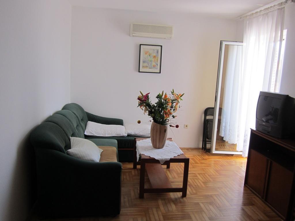 Apartments Antonia Malinska Zimmer foto